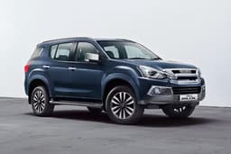 Isuzu Mu X Color Nautilus Blue